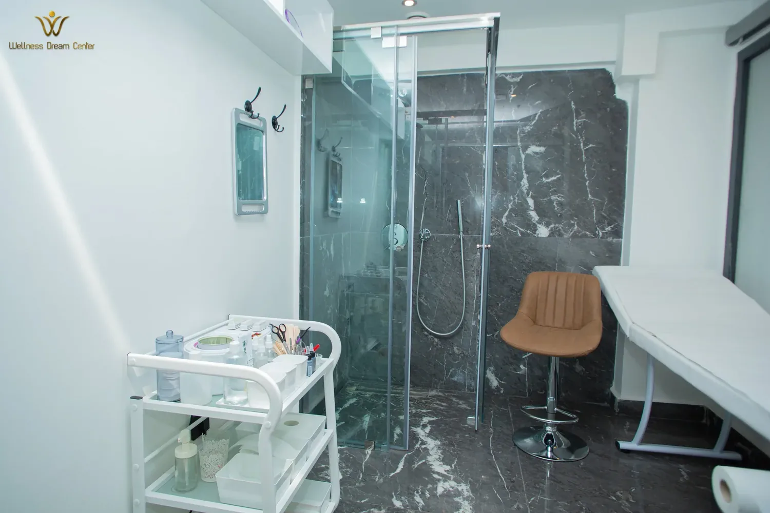 Cabine spa vitree en marbre